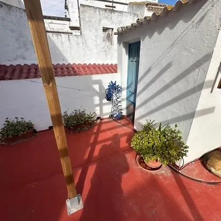 Apartment In Old Town With Roof Terrace And Fibre,